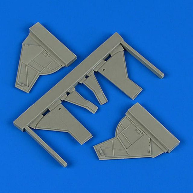 Airfix Hawker Sea Fury FB.11 - Undercarriage covers - Bild 1