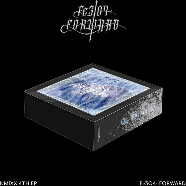 FE3O4: [VORWÄRTS] 4. EP-Album, NMIXX, CD, Limitierte Version - Bild 1