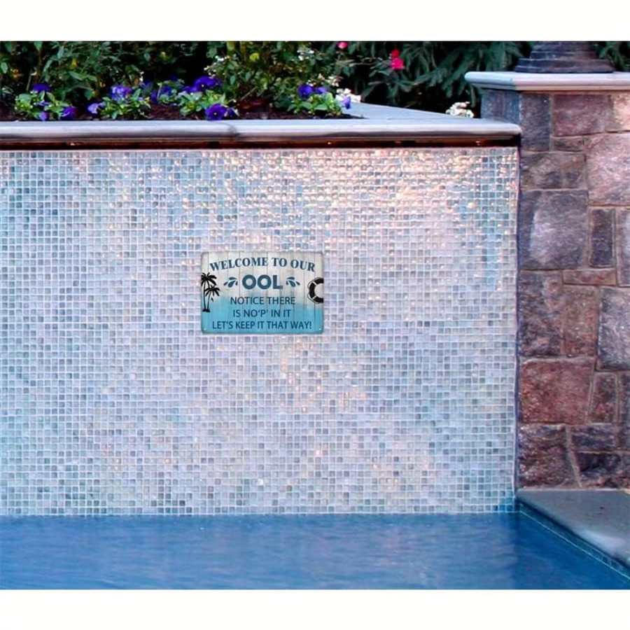 Metall-Blechschild HELLOYOUNG Achtung kein P drinnen als lustige Wanddekoration für den Schwimmbadbereich, Garten und Poolterrasse - Bild 2