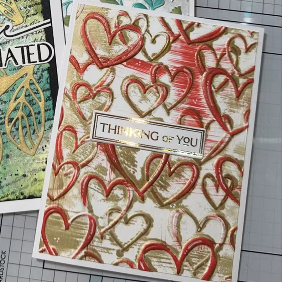 3D Prägeschablone mit Herz Doodle Muster für Scrapbooking und DIY Kartenbasteln - Bild 2
