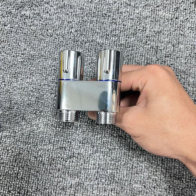 Binchi Bidet-Duschsprühgerät Set aus 304 Edelstahl in Silber mit Handbrause, Winkelventil und G12 Einlass - Bild 1