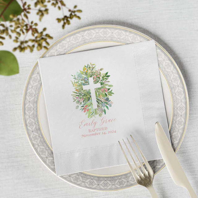20 Stück personalisierte Tauf-Cocktailservietten aus Papier in Weiß für die christliche Tischdekoration zur Taufe - Bild 1