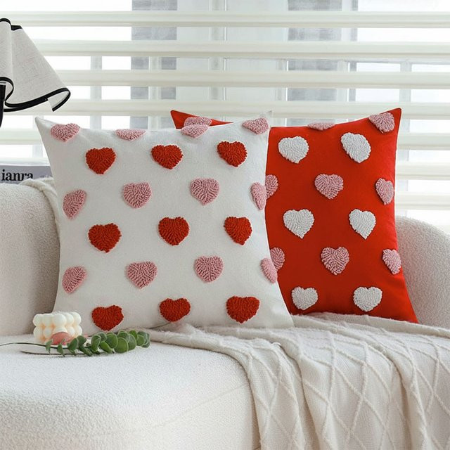 CANIRICA Bestickter Kissenbezug mit Herz-Motiv in Weiß, B/B/B: 45 x 45 x 45 cm - Bild 1