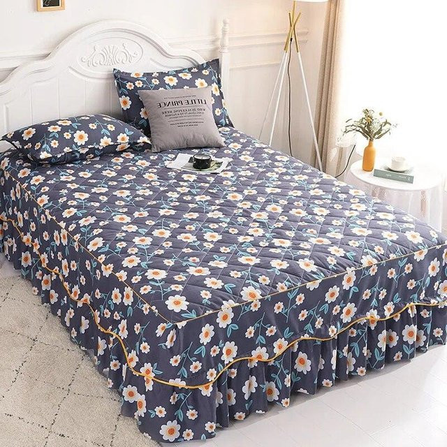 Your Warm Home 3-teiliges Bettwäscheset aus gesteppter Baumwolle mit Kissenbezügen, Floral Design, Blau, B/T: 120 x 200 cm - Bild 1