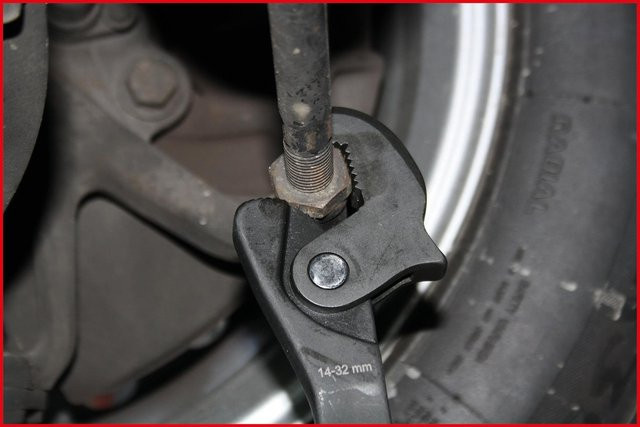 KS Tools Einhand-Multifunktionsschlüssel aus Chrom-Vanadium mit Schlüsselweiten 8-17 mm und 14-32 mm - Bild 2