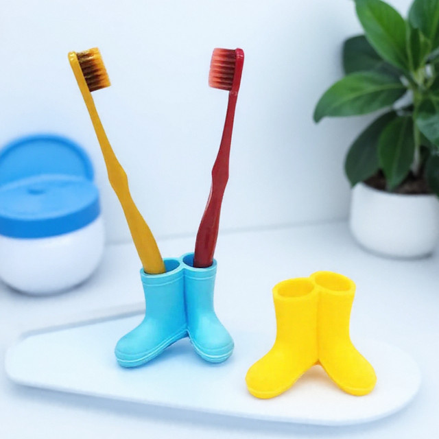 STONEGO Zahnbürstenhalter in Gummistiefel-Design, gelb, Badezimmer Organizer aus Kunststoff - Bild 1