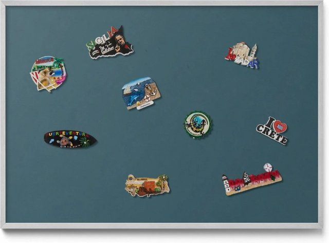 Tulup Magnettafel Wand-Magnettafel für Reisesouvenirs in Dunkeltürkis mit silbernem Rahmen, B: 100 cm, H: 70 cm - Bild 1