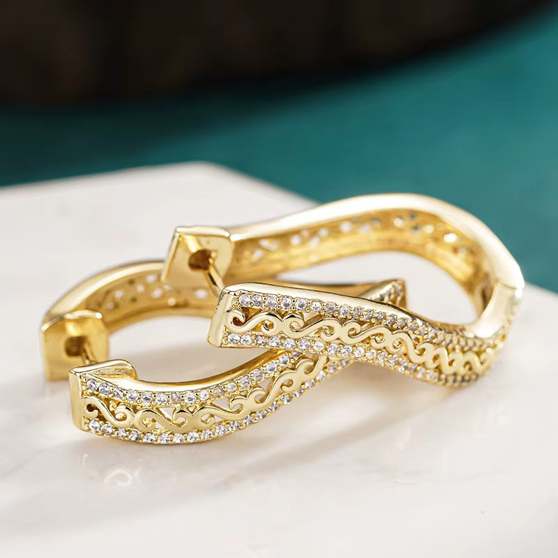 Huitan Twist Creolen, Gold, Zirkonia, Damen - Bild 1