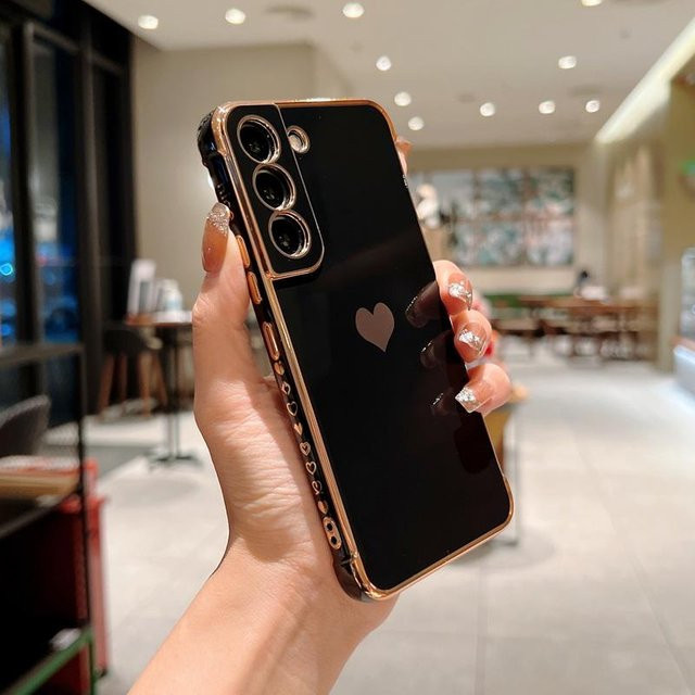 Luxus vergoldete Handyhülle mit Liebesherz Seitenmuster für Samsung Galaxy S24 S23 S22 S25 Ultra S23 FE A16 A53 A55 A54 A35 A15 in Gold und Schwarz - Bild 1