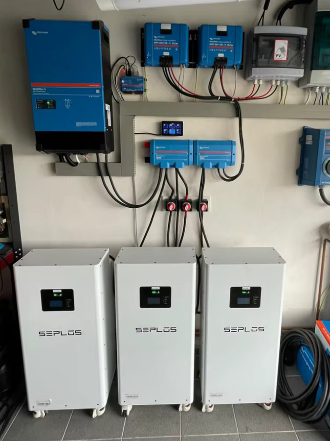 Deligreencs Vertikale 48V DIY Batteriebox für ESS mit JK 16S 200A BMS V19 und aktivem Balancer in Weiß - Bild 5