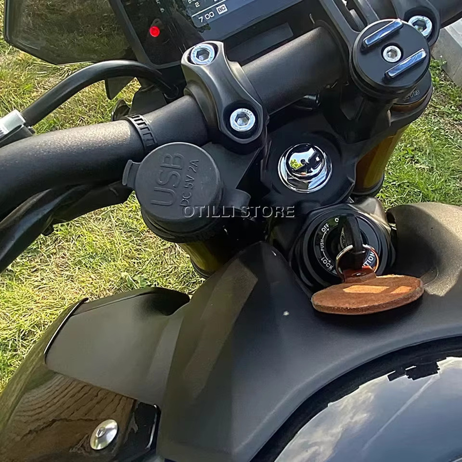 Wasserdichtes Motorrad-Ladegerät mit USB-C Anschluss für BMW R1250R R18 F900XR G310R F700GS F650GS F800GS in Schwarz - Bild 3