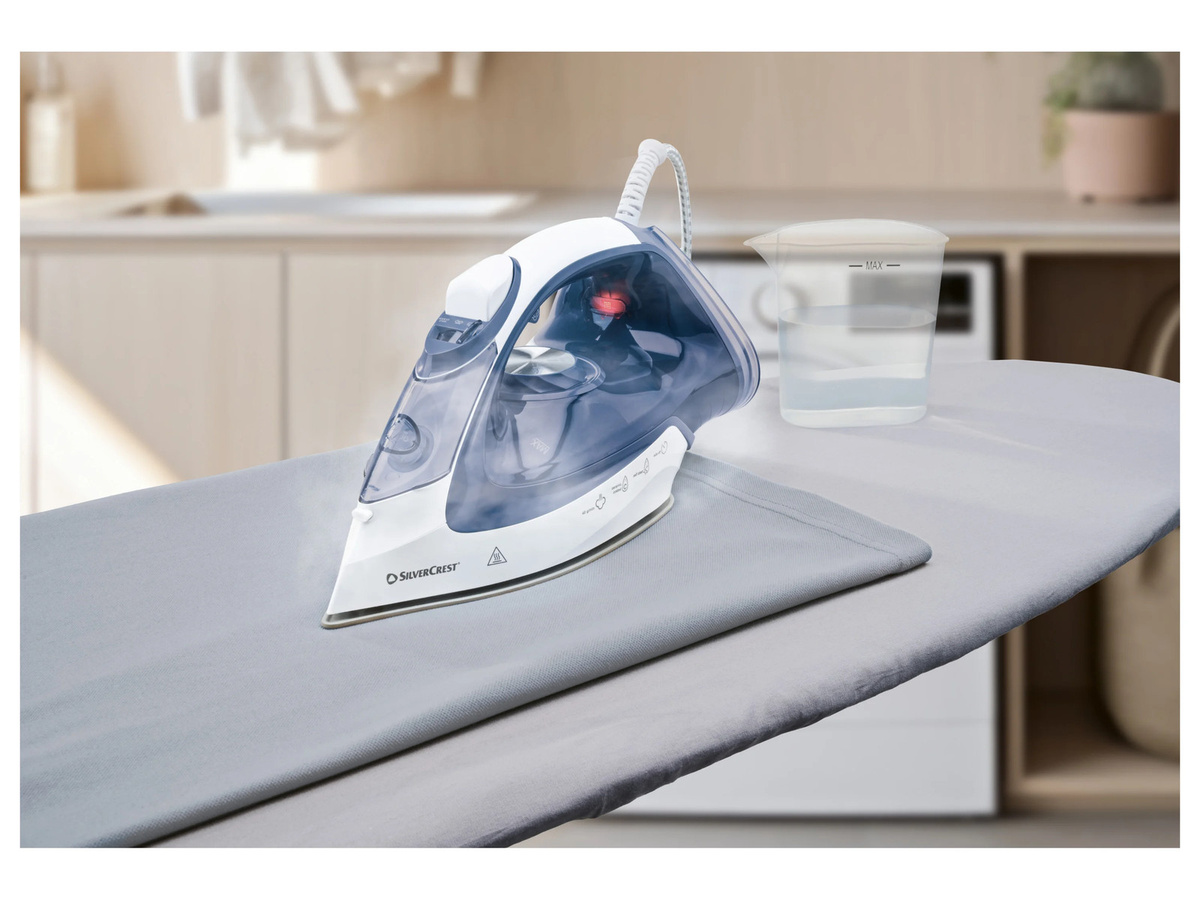 SILVERCREST Premium-Dampfbügeleisen in Blau mit vertikaler Dampffunktion und Abschaltautomatik - Bild 2