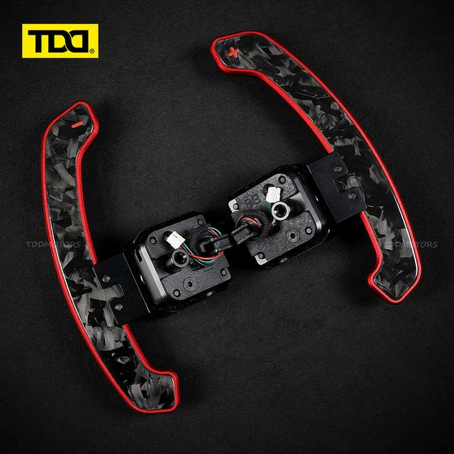 TDD Magnetische Paddle Shifter aus Glossy Carbon Fiber in Schwarz für Audi B8/8,5 A1 A3 A5 A6 A8 Q2 Q3 Q4 Q5 Q7 Q8 S1 S3 S4 S5 SQ5 RS3 RS4 RS5 RSQ5 - Bild 1