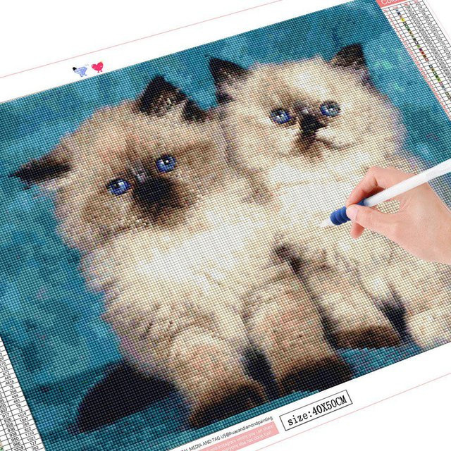 FIYO 5D-Diamantgemälde Katze als Diamant-Stickerei in Grau und Multicolour, runde Heimdekoration mit Tier-Motiv, Breite: 20 cm, Höhe: 30 cm - Bild 1