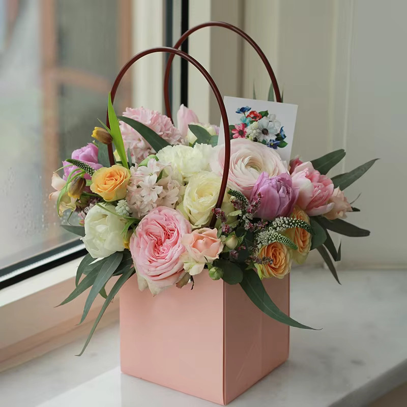 Tragbare Blumenbox aus Kraftpapier von joy-enlife in Braun für Hochzeiten, Partys und Geburtstagsfeiern - Bild 3