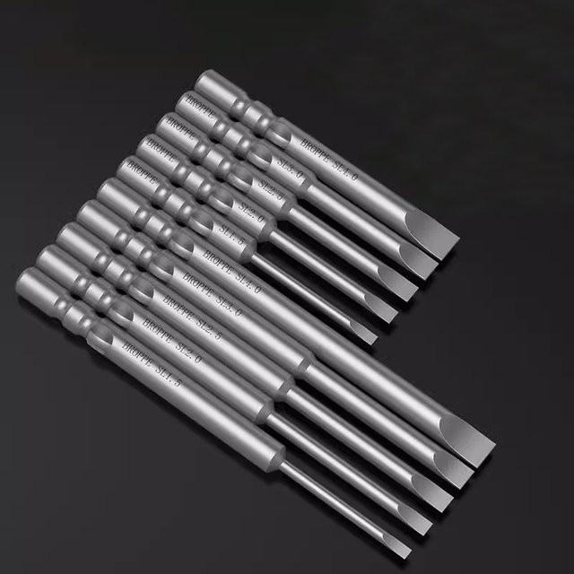 Conboom 800er Set Magnetische Schlitz-Bits aus S2-Legierungsstahl in Silber, Rundschaft 4 mm - Bild 1