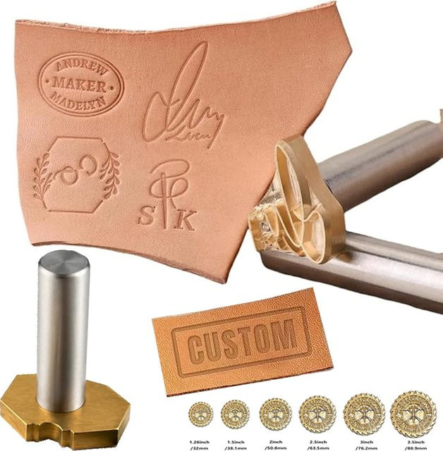 Personalisierter Lederstempel von QWELL mit Messingform in Gold für Text, Logo oder Design zur Markenprägung und zum Basteln - Bild 1