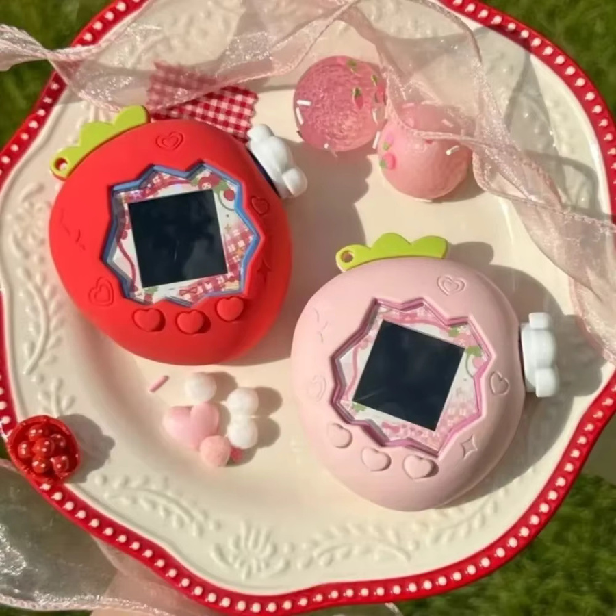 SHIQIAN Silikon-Schutzhülle mit Panel-Papier für Tamagotchi Paradise Uni in Rot und Rosa mit Erdbeer-Design - Bild 2