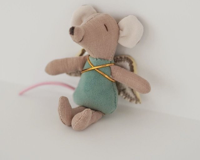 Yiran toy Plüsch-Maus-Puppe, Kuscheltier, beige, ab 6 Jahren - Bild 1