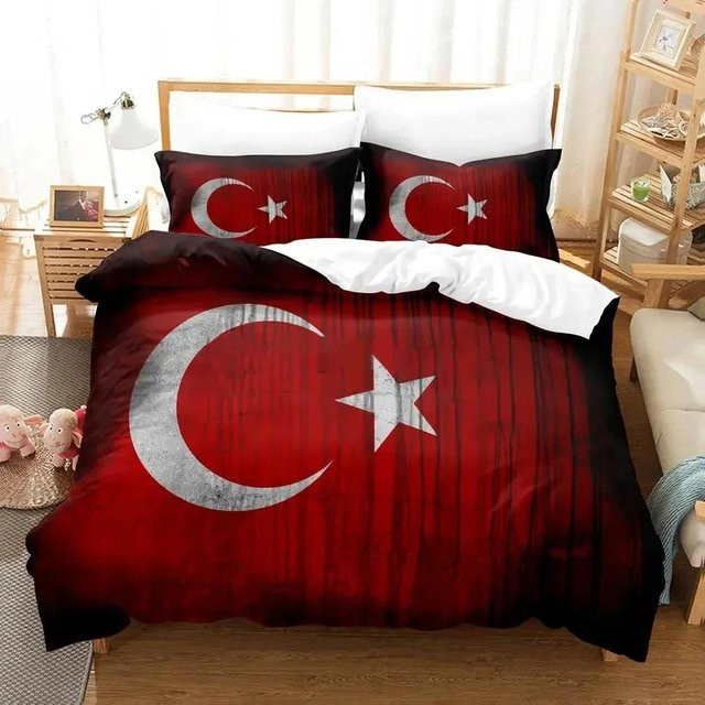 Al Bayrak Bettwäscheset mit türkischer Flagge in Schwarz und Rot, bestehend aus Bettbezug und Kissenbezug, Material Mikrofaser, Breite: 133 cm, Länge: 200 cm (basierend auf 70x133cm Angabe im Text als Teilmaß) – Hinweis: Die Maße im Text sind unvollständi - Bild 1