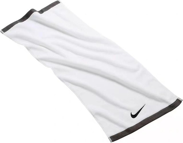 Nike Handtuch Weiß Unisex aus Mikrofaser Feuchtigkeitsableitend AC2088-101 - Bild 1