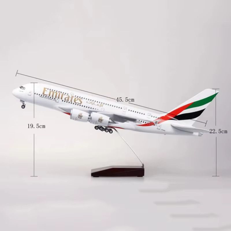 ZOCO Flugzeugmodell A380 UAE in Weiß, Maßstab 1:36, Länge: 45,5 cm, Kunstharz-Modell mit Licht und Radfahrwerk - Bild 1