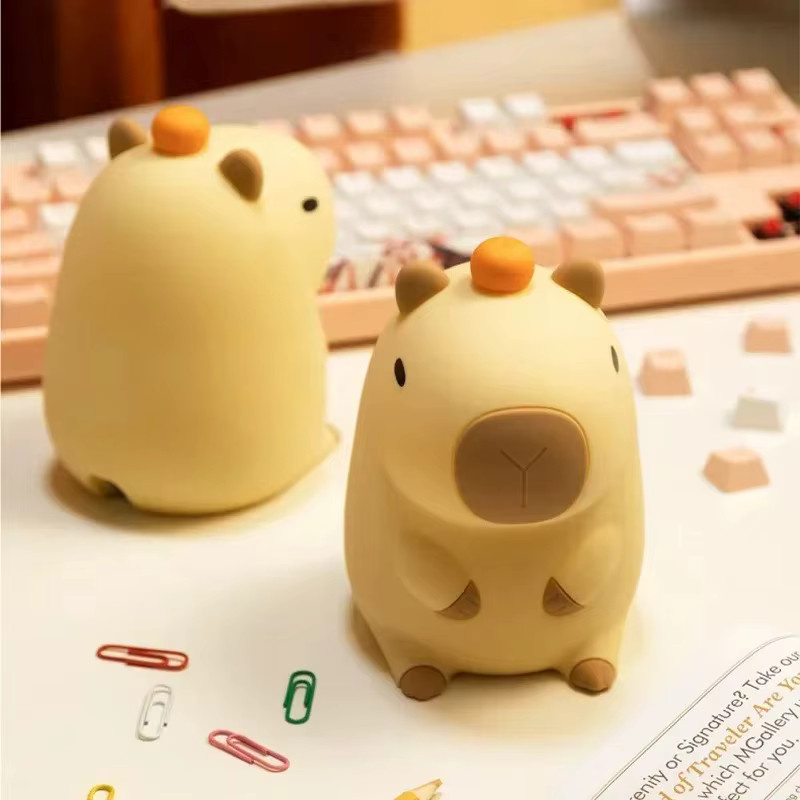 Feimefeiyou LED-Nachtlicht Capybara aus Silikon, USB-aufladbare dimmbare Tierlampe mit Timer für Kinder - Bild 4