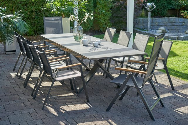 Hartman Garten-Essgruppe Xanadu / Aruba in Xerix/Anthrazit aus Aluminium und Glaskeramik mit 8 Stapelsesseln und 2 Klappstühlen, Tisch B/T: 220 x 100 cm oder 280 x 100 cm - Bild 1