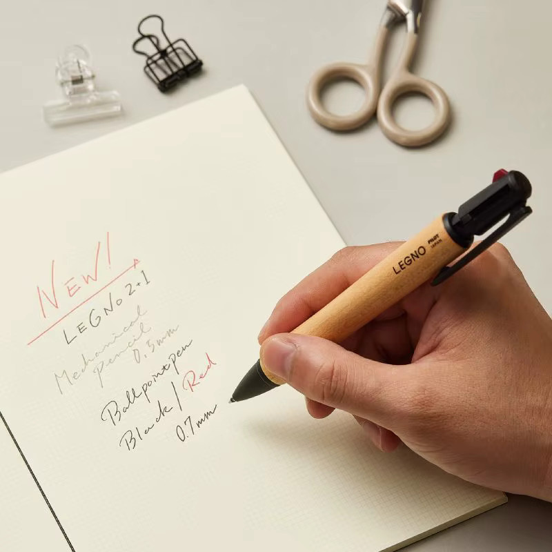 Pilot LEGNO 2+1 Multifunktionsstift mit Kugelschreiber und Druckbleistift in Schwarz und Rot - Bild 5