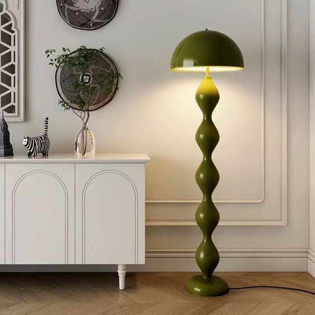 HomeLover Scandi Macaron Stehlampe in Grün mit dimmbarer Pilzform für dein Wohnzimmer - Bild 1