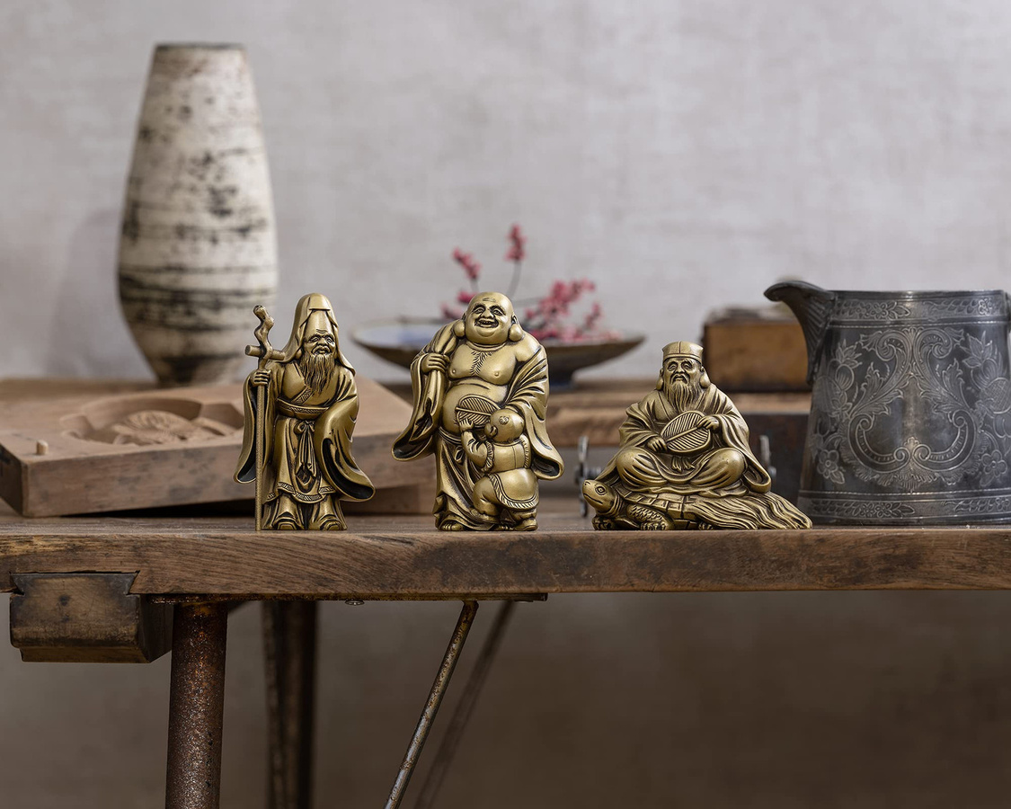 Buddhistische Statue Fukurokuju Silky Gold von VALLETTA JAPAN, Bildhauer Makita Shuun, Antikgold, Takaoka Kupferwaren, Höhe: 8,5 cm, Breite: 5,2 cm, Tiefe: 3,5 cm - Bild 2