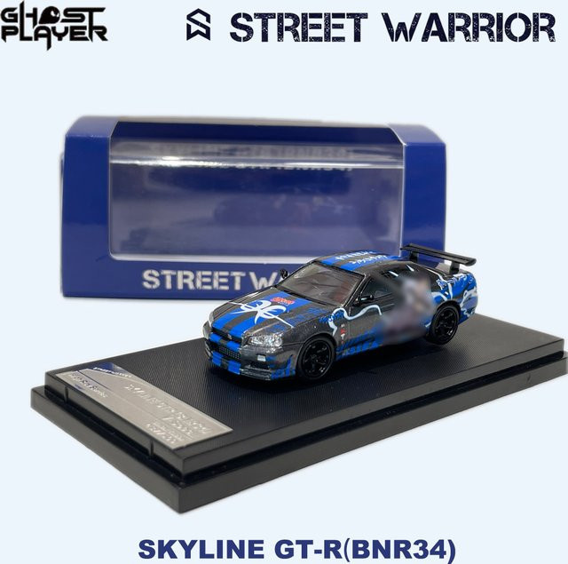 SW x Ghost Skyline GT-R R34, Druckguss-Modellauto, Blau, 1:64 - Bild 1