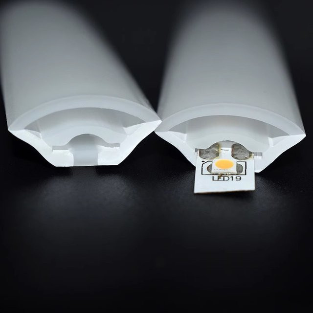 Khelse Flexible LED-Neon-Silikonlampe in Warmweiß, Wasserdichtes Silikagel-Band im V-Stil als Lineares Streifenlicht - Bild 1