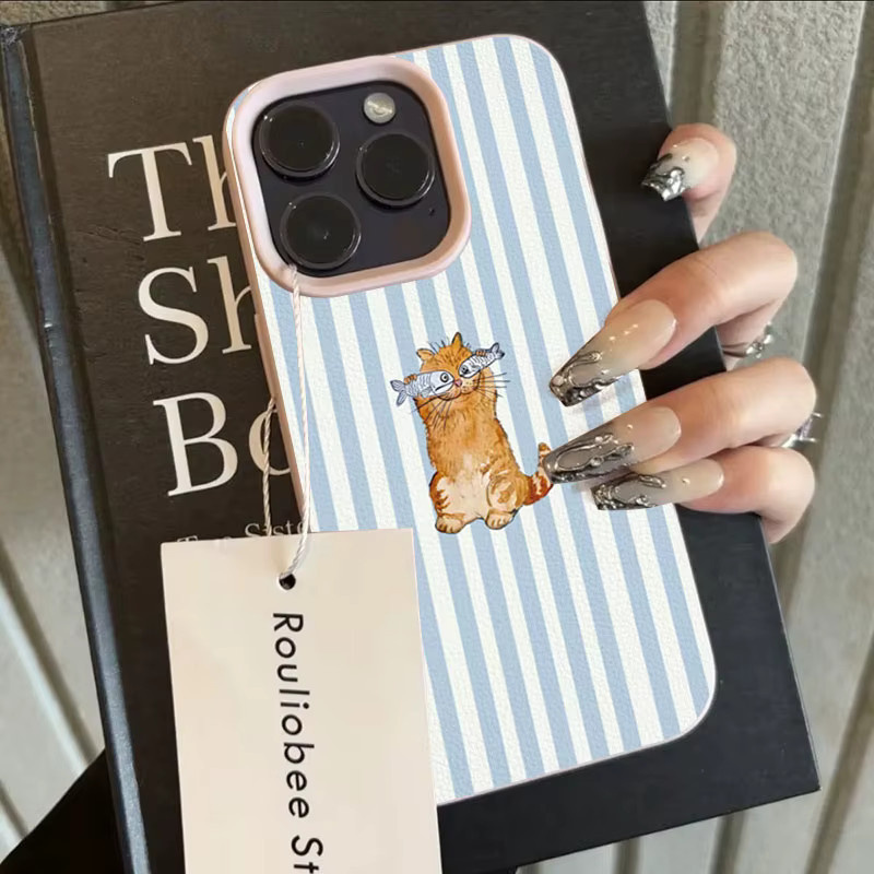 Handyhülle mit Kätzchen-Fisch-Design und Streifen für iPhone 11 bis iPhone 17 Pro Max, weiche TPU-Abdeckung, Farben: Grau und Blau - Bild 3