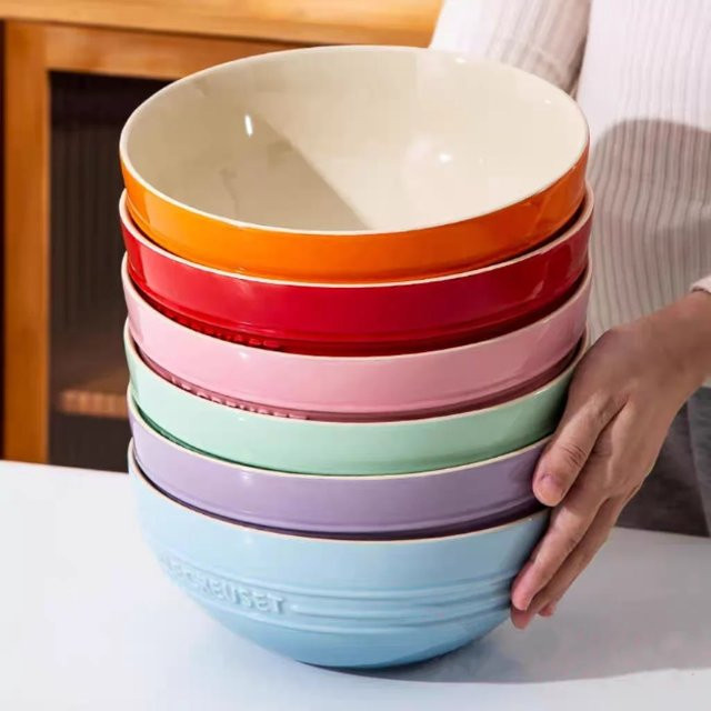 Le Creuset Keramik-Salatschüssel und Suppenschüssel im französischen Stil - Bild 1