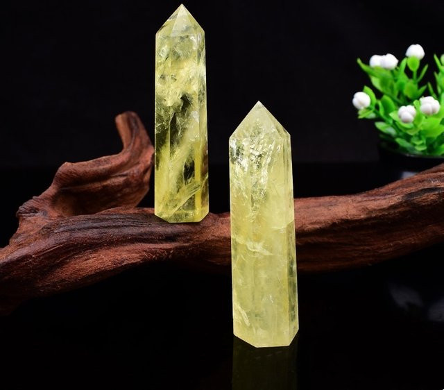 RYCRYSTAL Citrin Obelisk Gelb Natürlicher Kristall als Heilstein und Deko-Objekt - Bild 1