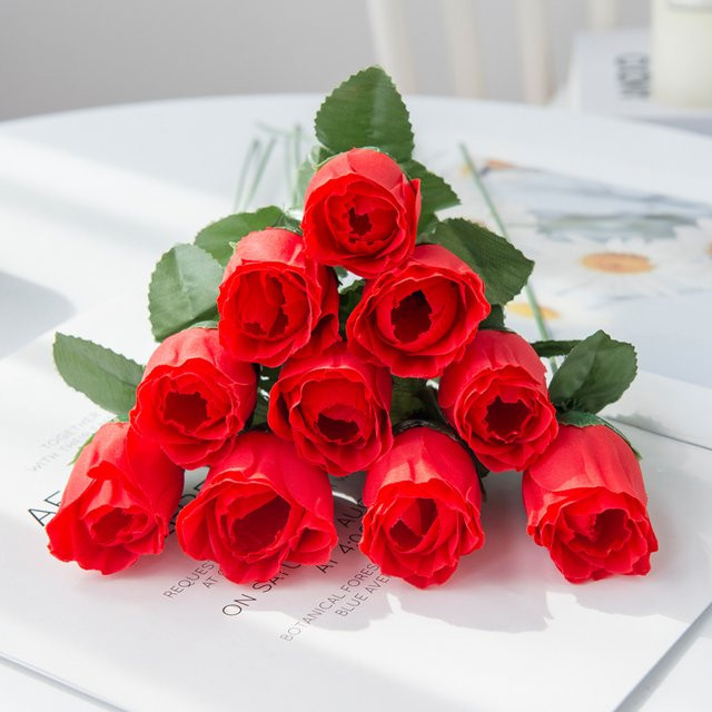 Rote künstliche Rosen aus Seide als Blumenbouquet für Tischdekoration, Hochzeit und Garten-Deko - Bild 1