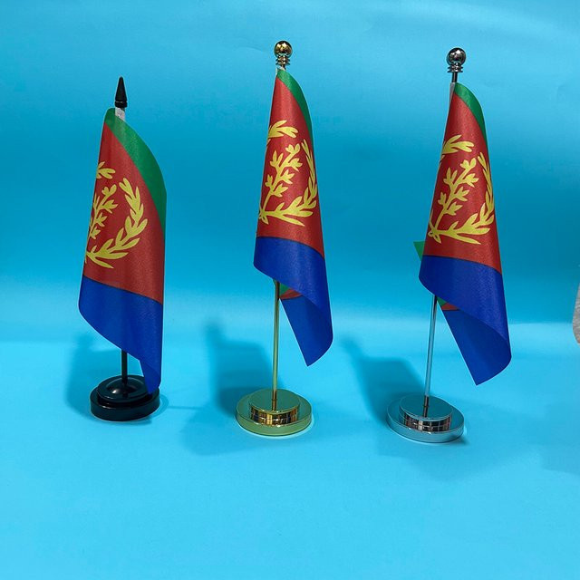 SKY FLAG Schreibtischflagge Eritrea Nationalflagge aus Polyester, B/H: 14 x 21 cm, Mehrfarbig - Bild 1