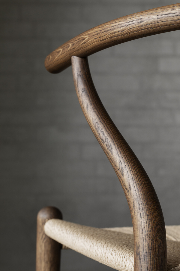 Carl Hansen & Søn CH24 Y Wishbone Stuhl aus Eiche und Papierkordel in Braun - Bild 2