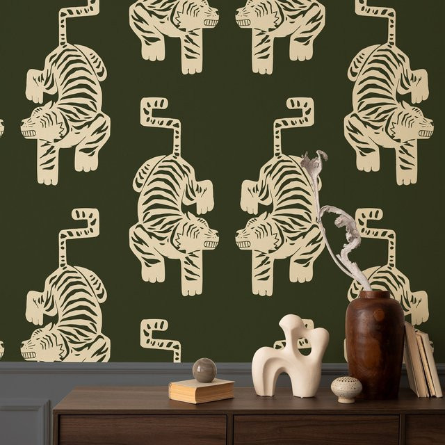 Selbstklebende Pixel&Wall Tiger-Tapete in Olivgrün im Vintage-Azteken-Stil aus Vliesstoff - Bild 1
