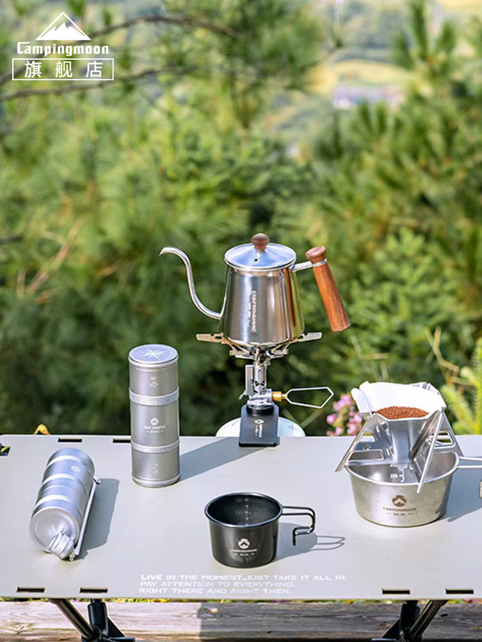 CAMPINGMOON Kaffeekessel SW-3 aus Edelstahl in Schwarz und Silber mit feinem Ausguss und verbrühungssicherem Deckel - Bild 2