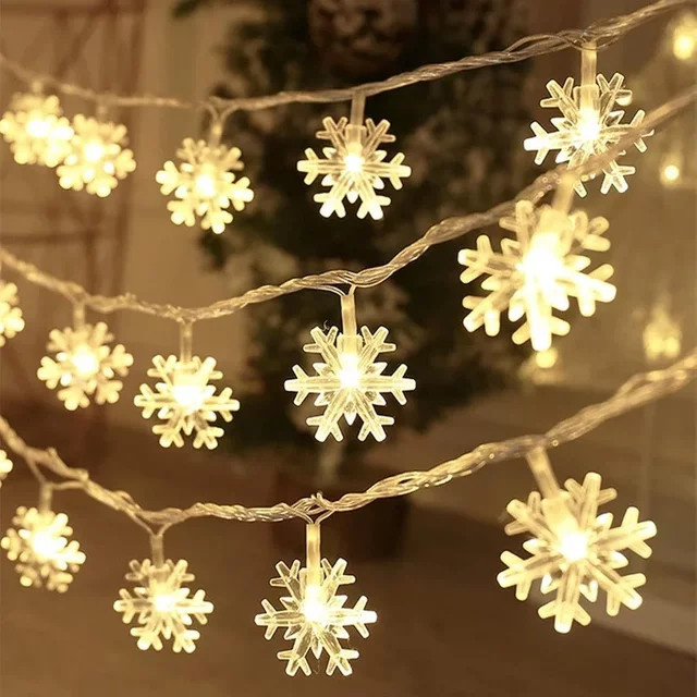 OKAL RED EAST Schneeflocken-Lichterkette in Weiß für deine weihnachtliche Heimdekoration - Bild 1