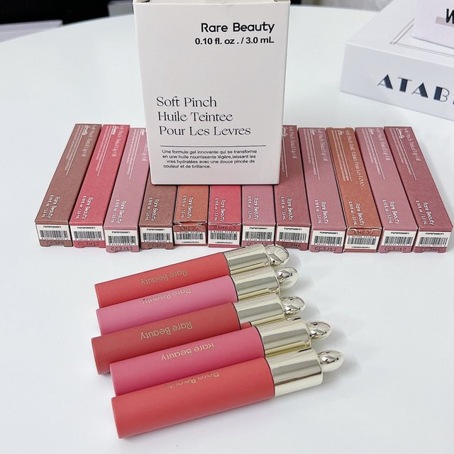 Rare Beauty Honestly Getöntes Lippenöl, Glänzend - Bild 1