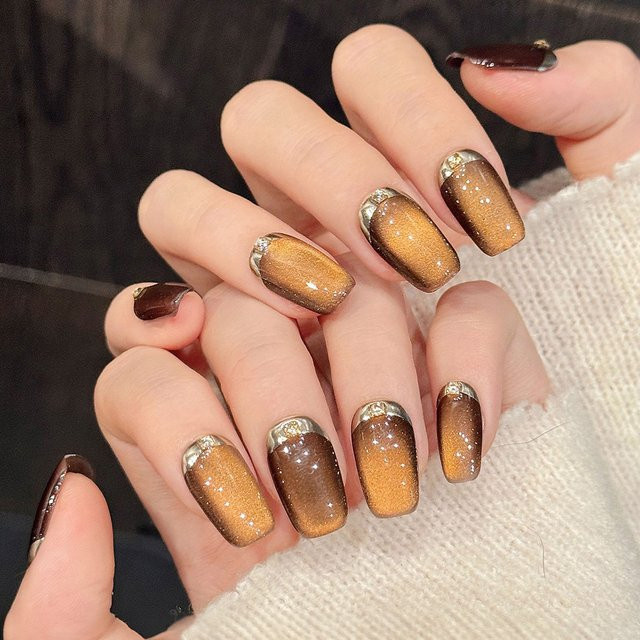YADORNOS Press On Nails, braun, Glitzer, kurz quadratisch, 10 Stück - Bild 1