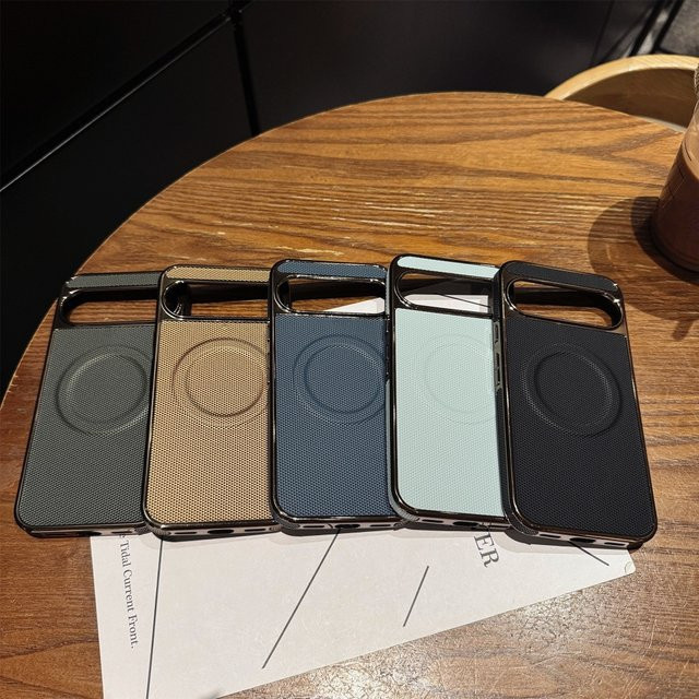 MagSafe magnetische Handyhülle aus luxuriösem PU-Leder für Google Pixel 10 9 8 Pro XL A in Schwarz - Bild 1