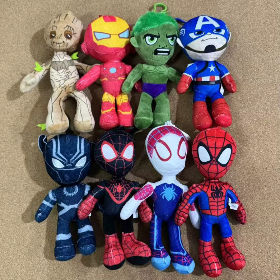Bandai Marvel Avengers Hulk-Puppe, Plüsch / Textil, 25–30 cm - Bild 3