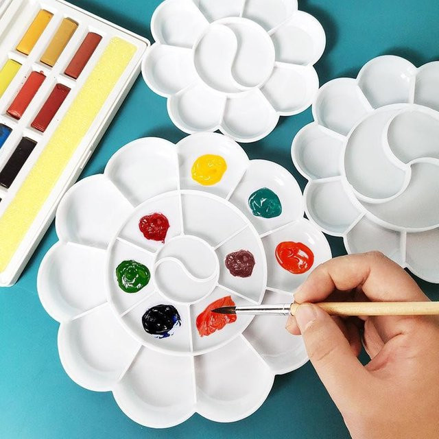 Wiederverwendbare Kunststoff-Farbpalette in Weiß mit 18 Wellen für Acryl-, Aquarell- und Ölgemälde - Bild 1