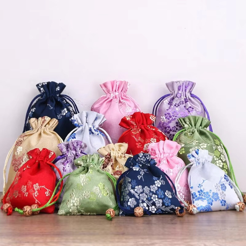 6 Stück Bankett-Geschenktüten im chinesischen Stil mit Pflaumenblütenmuster als Jacquard-Bundeltasche in Lila und Multicolour zur Aufbewahrung von Schmuck für Neujahr oder Valentinstag - Bild 2