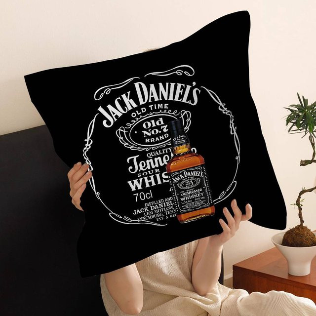 JMG Clothing Jack Daniel's Logo Kissenbezug in Schwarz, B/B/H: 60 x 60 x 60 cm - Bild 1
