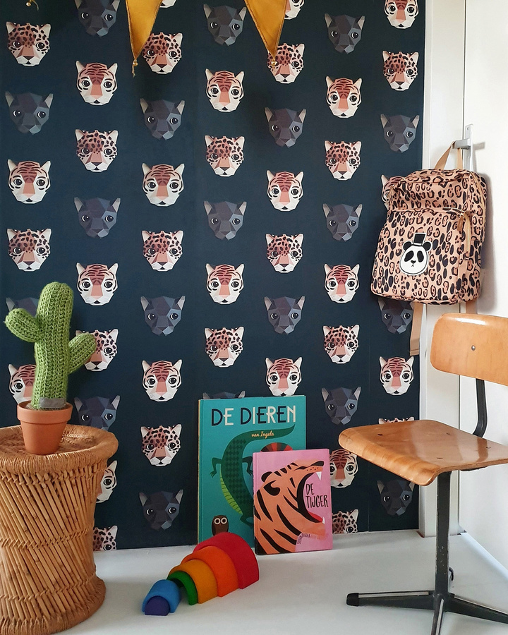 Studio Ditte Tapete Panthera in Schwarz und Grün mit Tiermotiv für Kinderzimmer - Bild 1